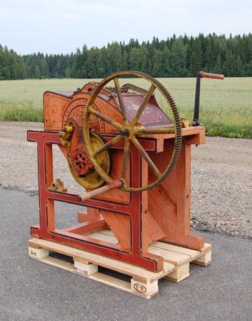 Käsikäyttöinen_puimakone